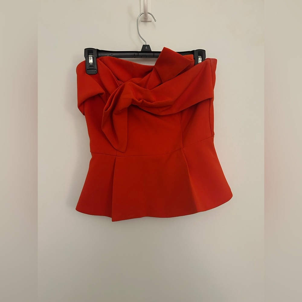 Adelyn Rae bow strapless shirt!